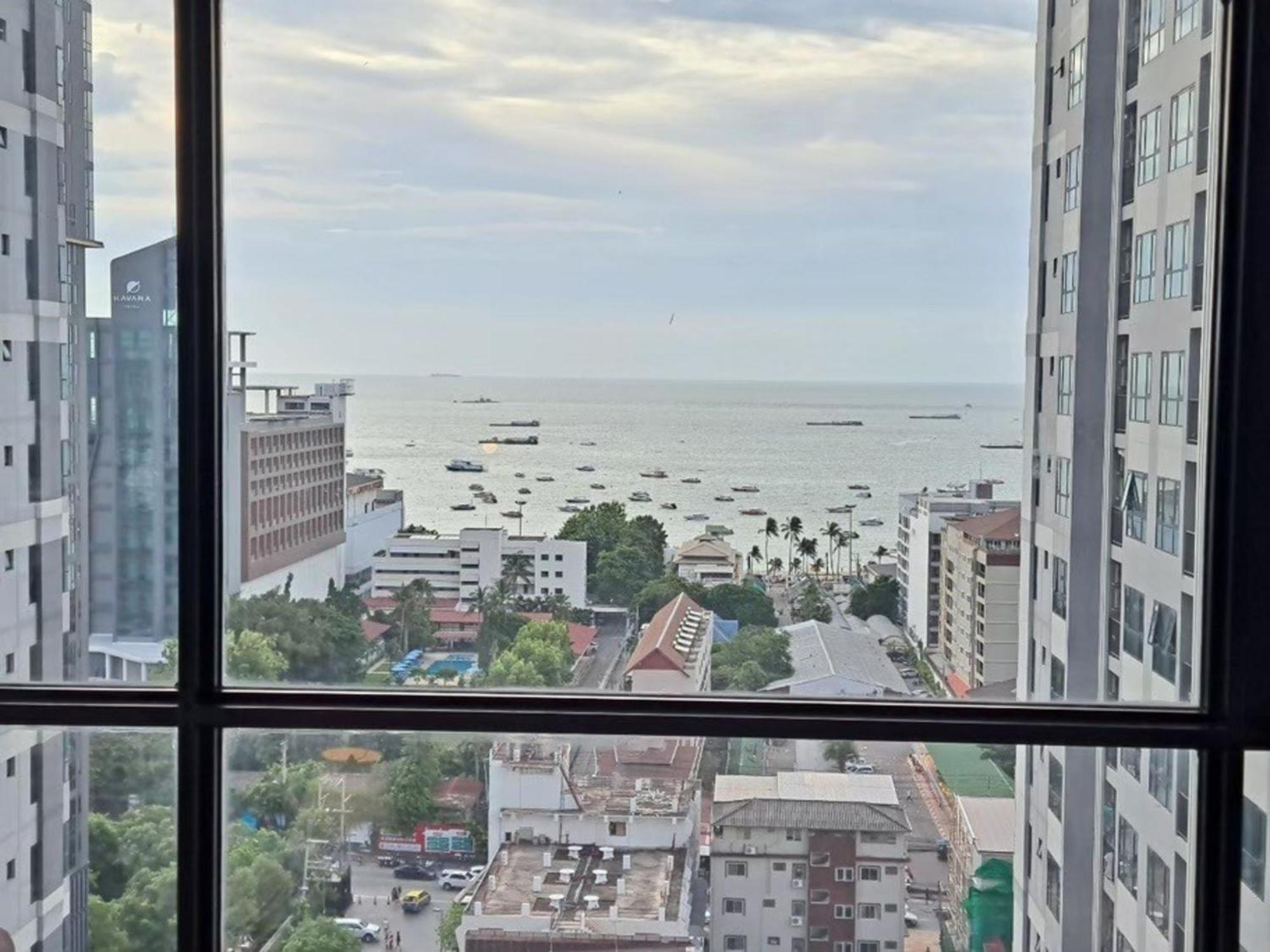 The Base Central Pattaya By Mickey Dış mekan fotoğraf